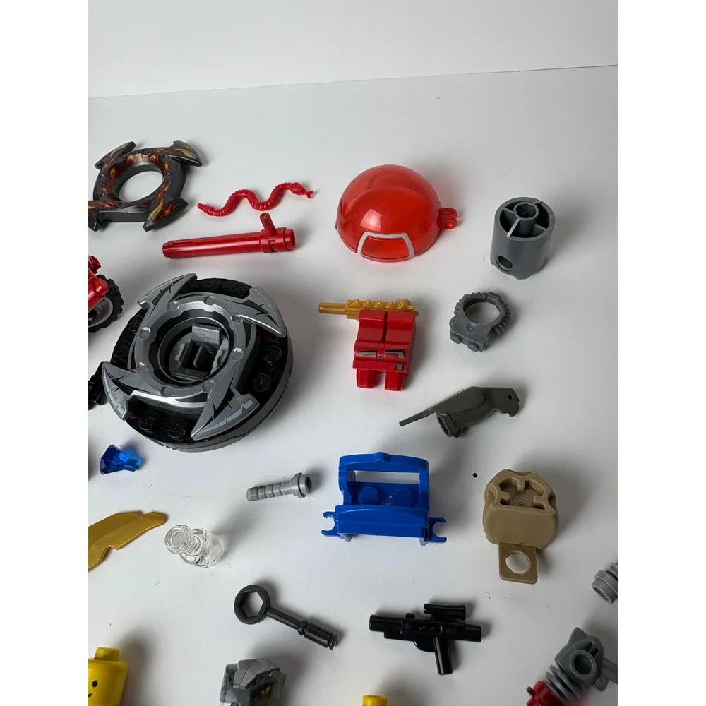 Mixed LEGO Minifigure & Accessory Lot Space Star Wars Castle Motorcycle Spinner